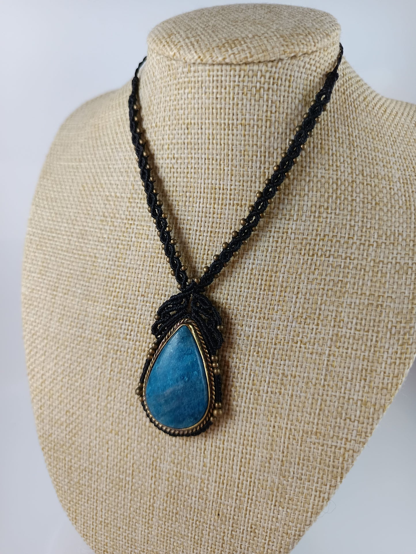 Collier opéra - Apatite - Noir