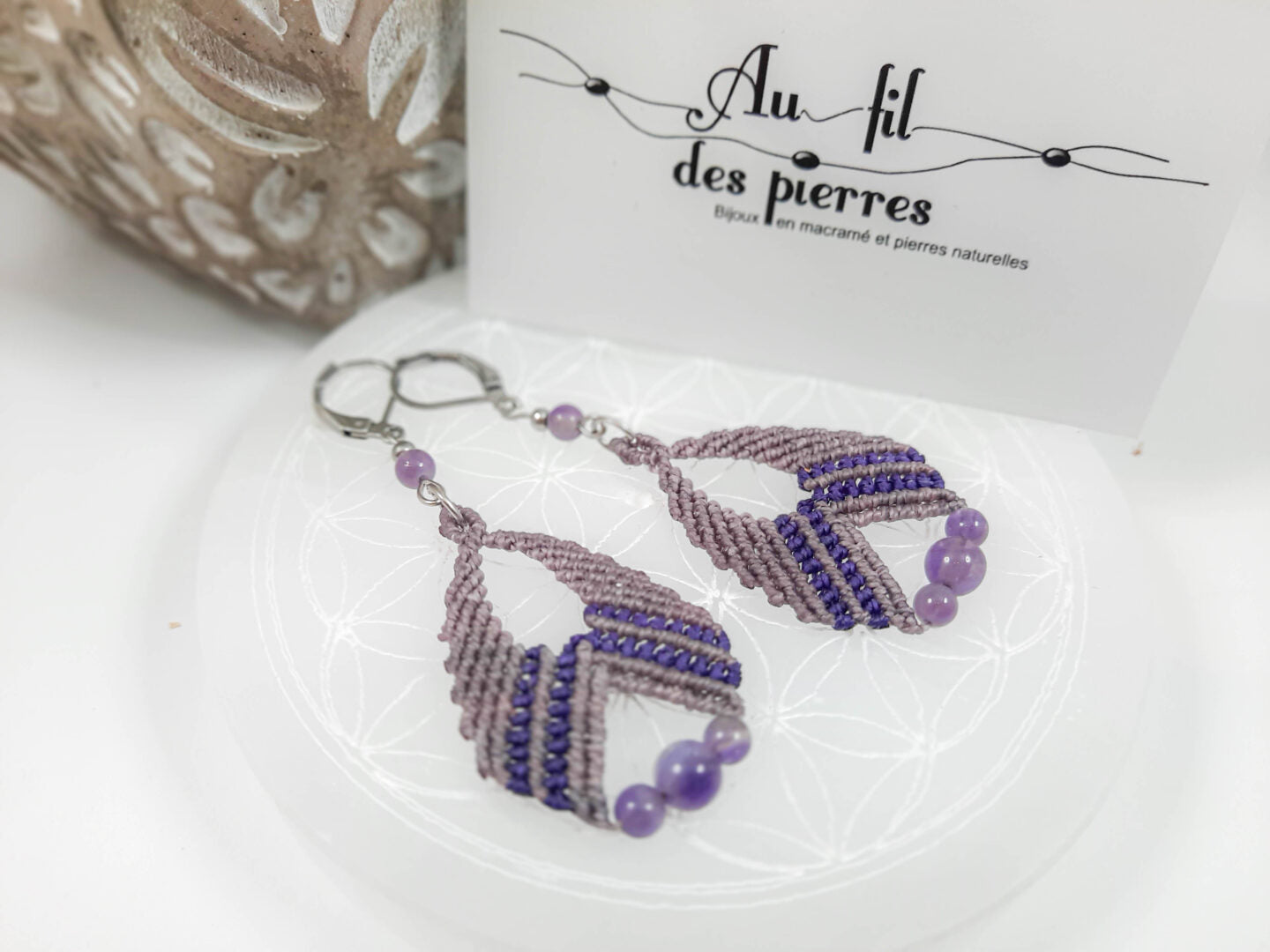 boucle d'oreilles violet et pierre en améthyste