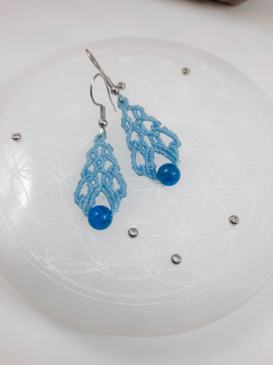 boucle d'oreilles bleu et pierre en apatite